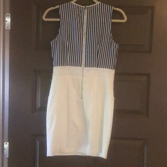 Size small white and navy striped dress - Picture 2 of 5